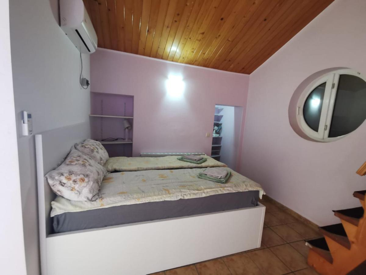 Fitness House With Garden Hotel Constanta Ngoại thất bức ảnh