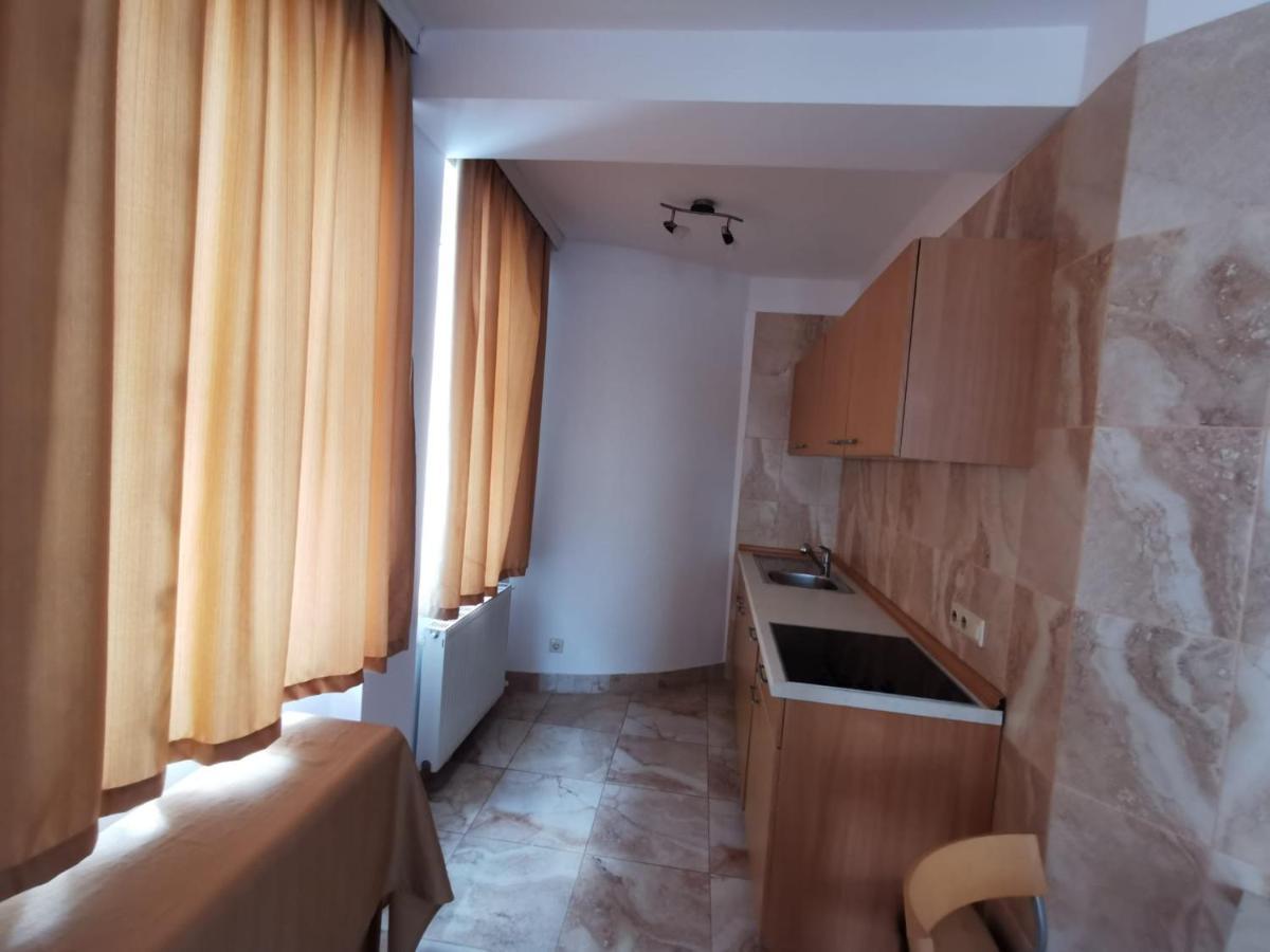 Fitness House With Garden Hotel Constanta Ngoại thất bức ảnh