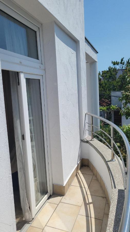 Fitness House With Garden Hotel Constanta Ngoại thất bức ảnh