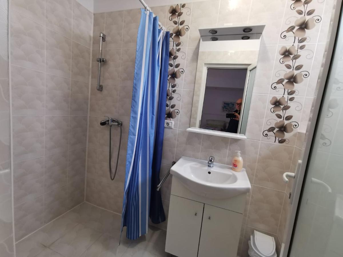 Fitness House With Garden Hotel Constanta Ngoại thất bức ảnh