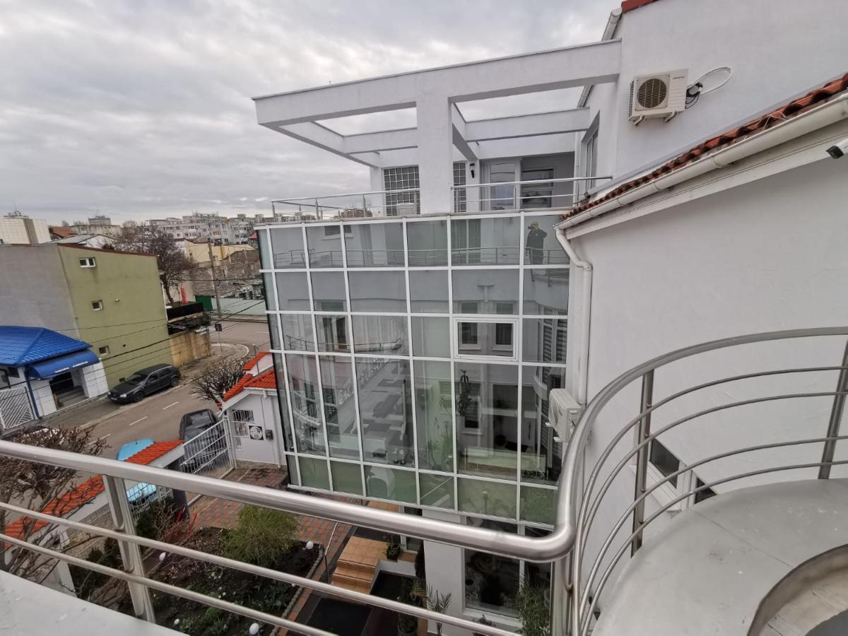 Fitness House With Garden Hotel Constanta Ngoại thất bức ảnh